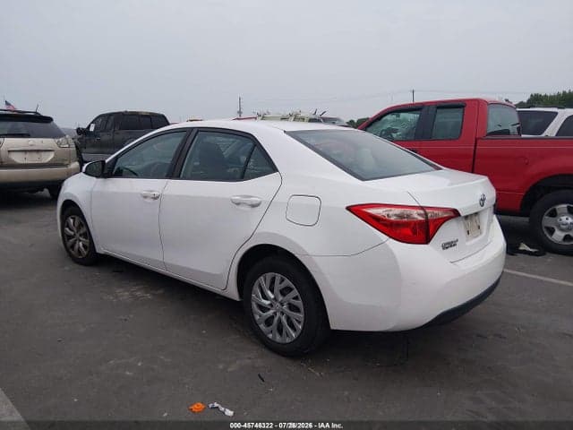 2017 TOYOTA COROLLA LE 3