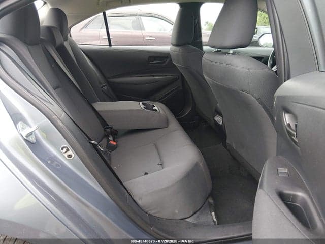 2025 TOYOTA COROLLA LE 8