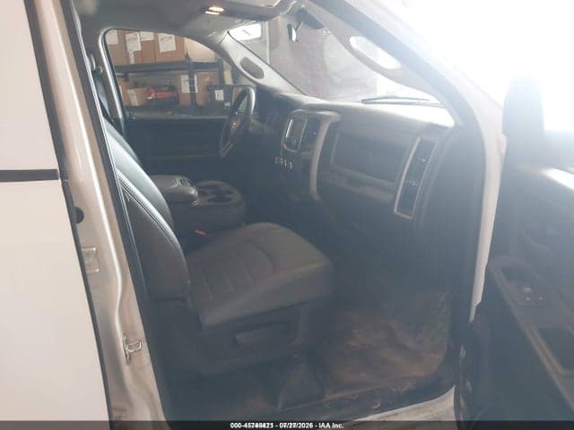 2017 RAM 1500 TRADESMAN 4X4 6'4 BOX 5