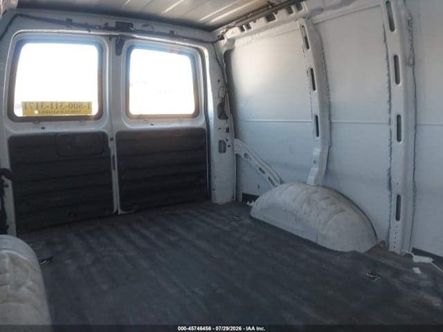 2022 CHEVROLET EXPRESS CARGO RWD 2500 REGULAR WHEELBASE WT 8