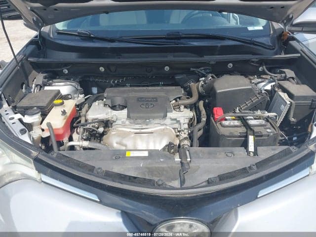 2018 TOYOTA RAV4 XLE 10