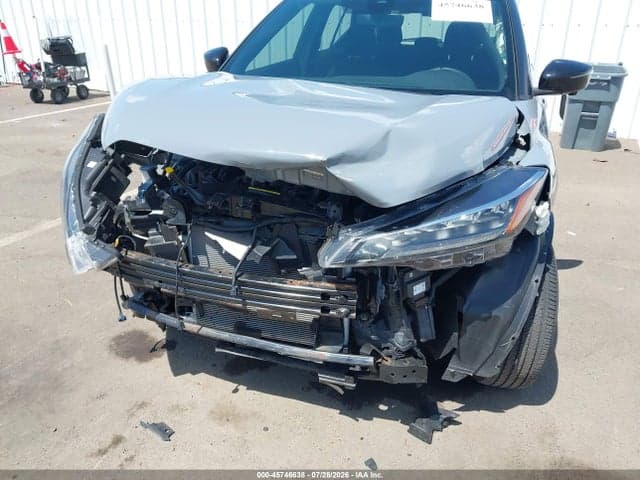 2022 NISSAN KICKS SR XTRONIC CVT 6
