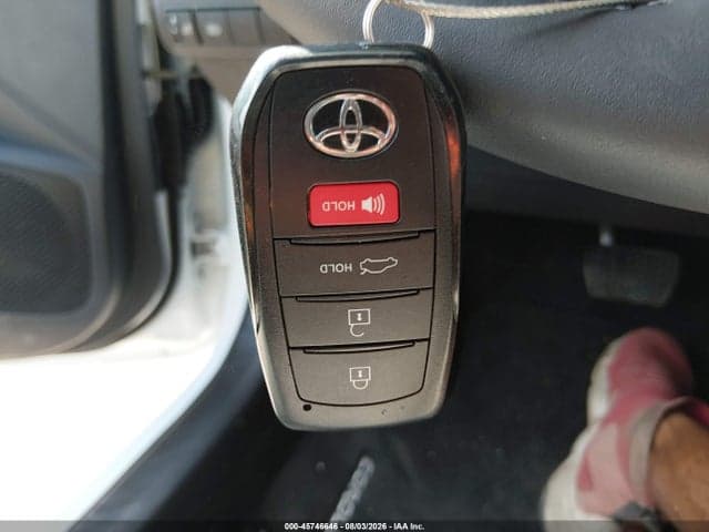 2026 TOYOTA COROLLA SE 11