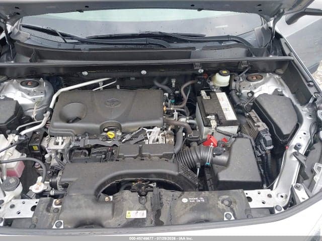 2019 TOYOTA RAV4 XLE 10