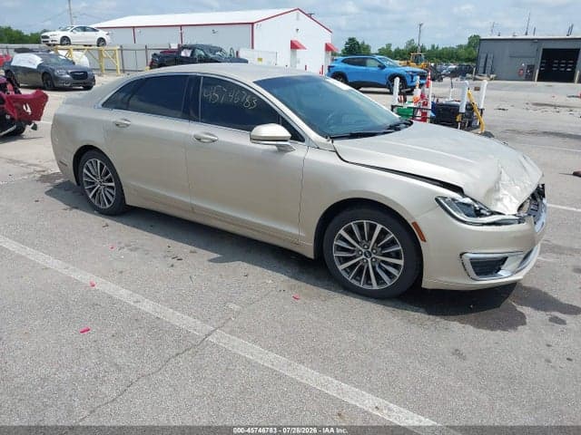 2017 LINCOLN MKZ PREMIERE 1