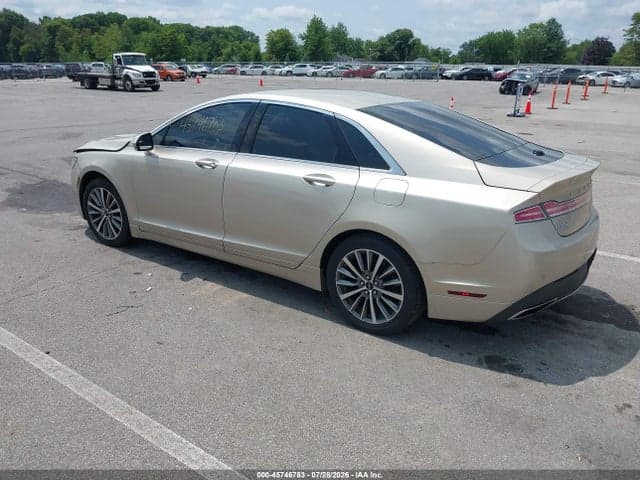 2017 LINCOLN MKZ PREMIERE 3