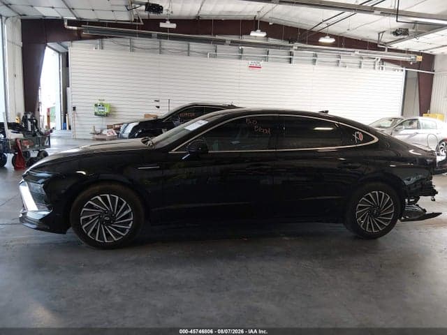 2025 HYUNDAI SONATA HYBRID SEL 13