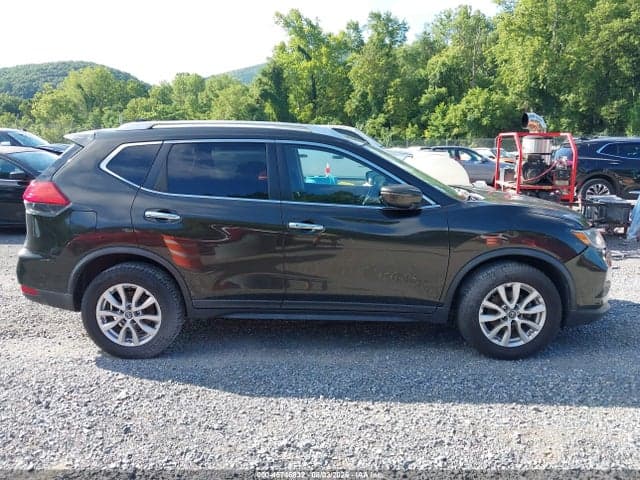2017 NISSAN ROGUE SV 13