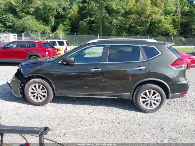 2017 NISSAN ROGUE SV 14