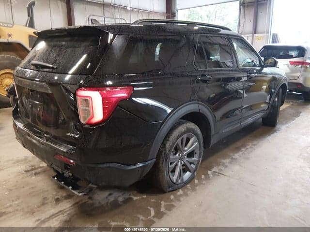 2021 FORD EXPLORER XLT 4