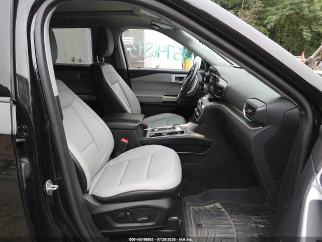 2021 FORD EXPLORER XLT 5