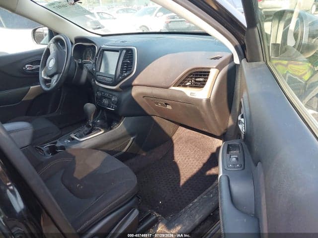 2017 JEEP CHEROKEE LATITUDE 5