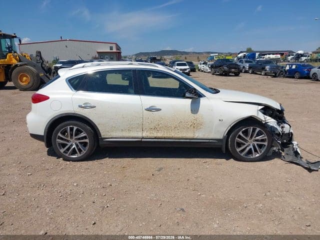 2017 INFINITI QX50 13