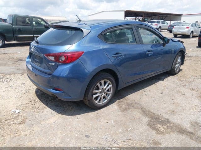 2017 MAZDA MAZDA3 SPORT 4