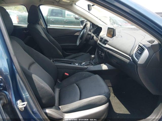 2017 MAZDA MAZDA3 SPORT 5