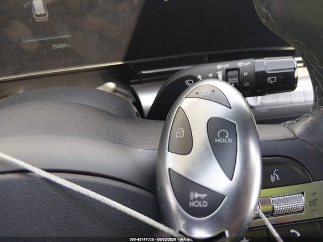 2025 HYUNDAI KONA SEL 11