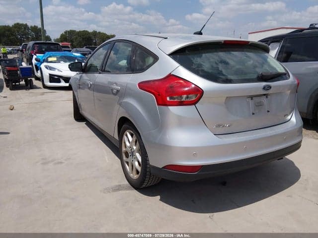 2017 FORD FOCUS SEL 3