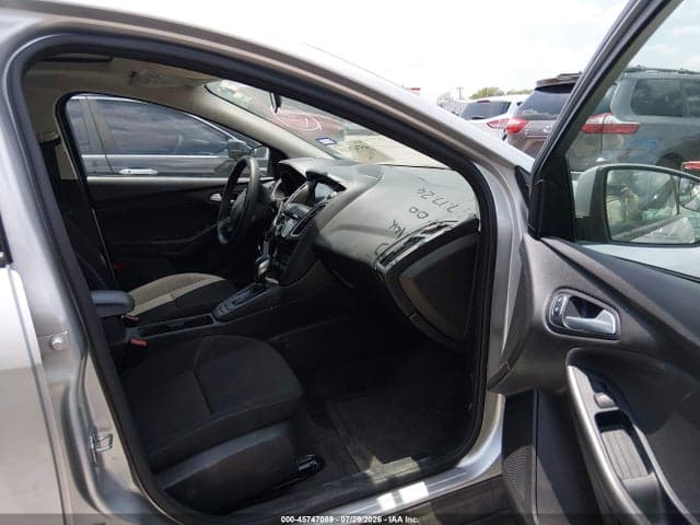 2017 FORD FOCUS SEL 5