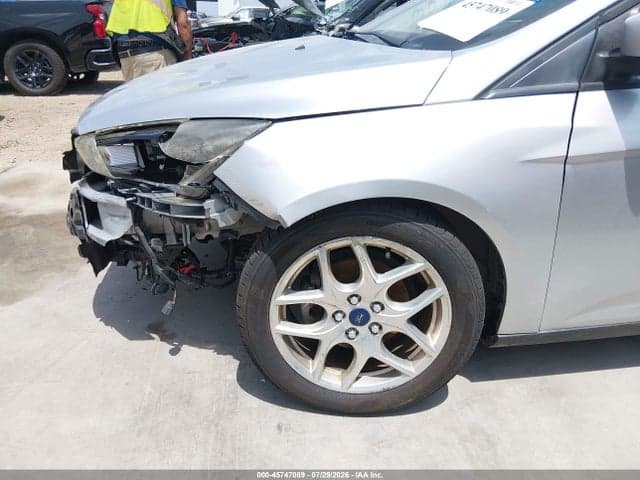 2017 FORD FOCUS SEL 6