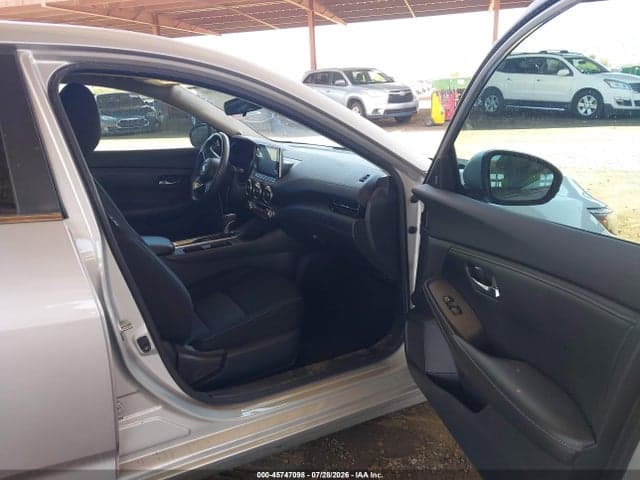 2020 NISSAN SENTRA SV XTRONIC CVT 5