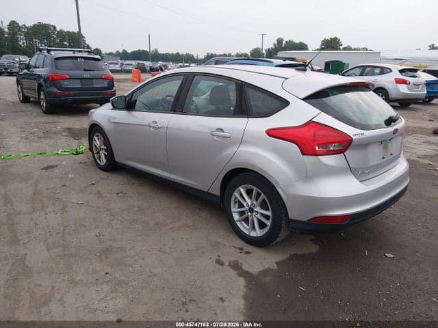 2017 FORD FOCUS SE 3