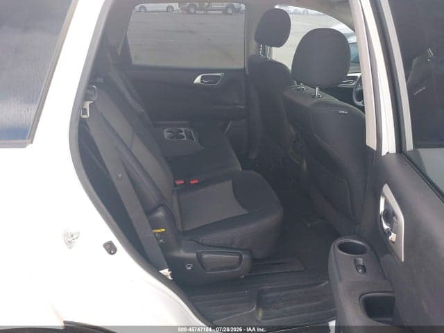 2017 NISSAN PATHFINDER S 8