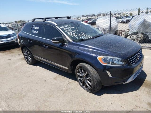 2017 VOLVO XC60 T6 DYNAMIC 1