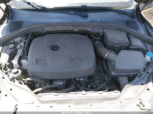 2017 VOLVO XC60 T6 DYNAMIC 10