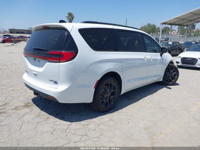 2026 CHRYSLER PACIFICA LIMITED AWD 4