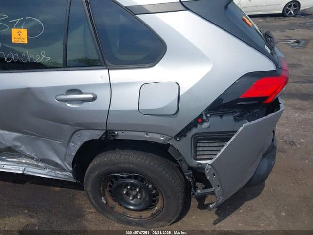 2023 TOYOTA RAV4 LE 6