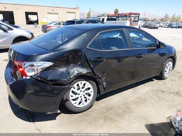2019 TOYOTA COROLLA LE 4