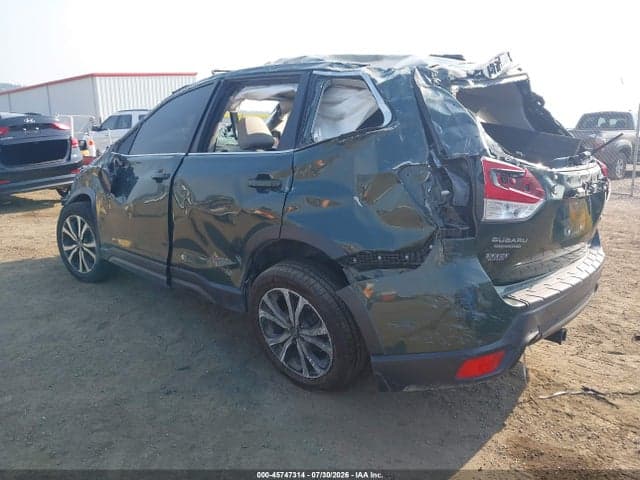 2022 SUBARU FORESTER LIMITED 3