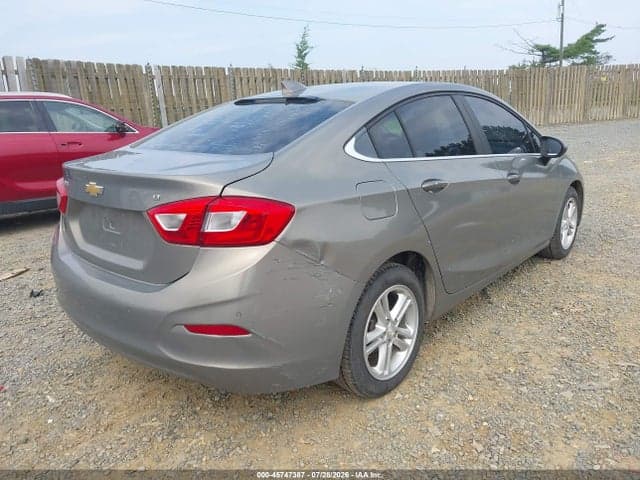 2017 CHEVROLET CRUZE LT AUTO 4