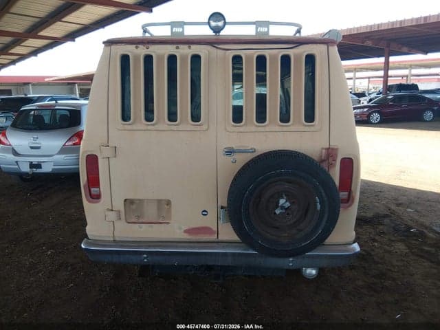 1976 FORD VAN 16