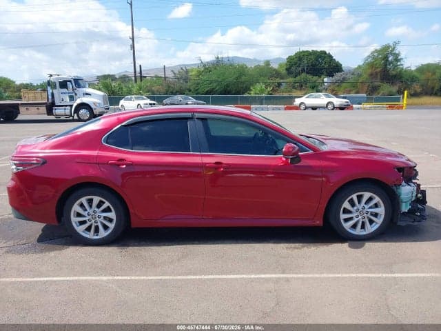 2021 TOYOTA CAMRY LE 14