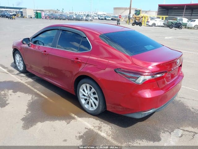 2021 TOYOTA CAMRY LE 3