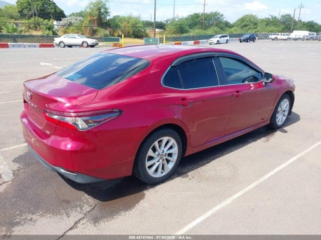 2021 TOYOTA CAMRY LE 4