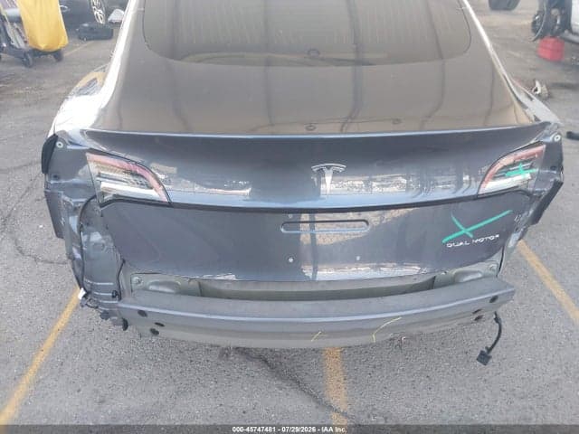 2018 TESLA MODEL 3 LONG RANGE/PERFORMANCE 6