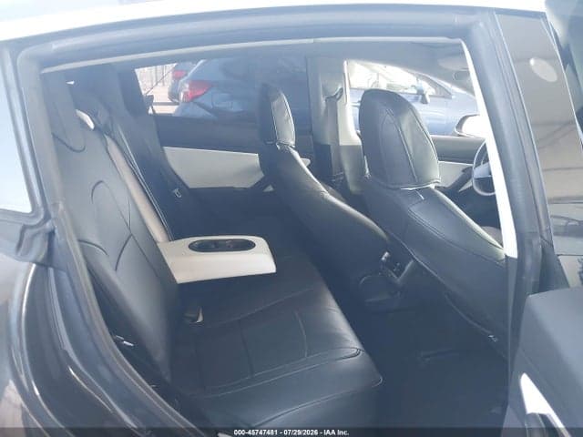 2018 TESLA MODEL 3 LONG RANGE/PERFORMANCE 8
