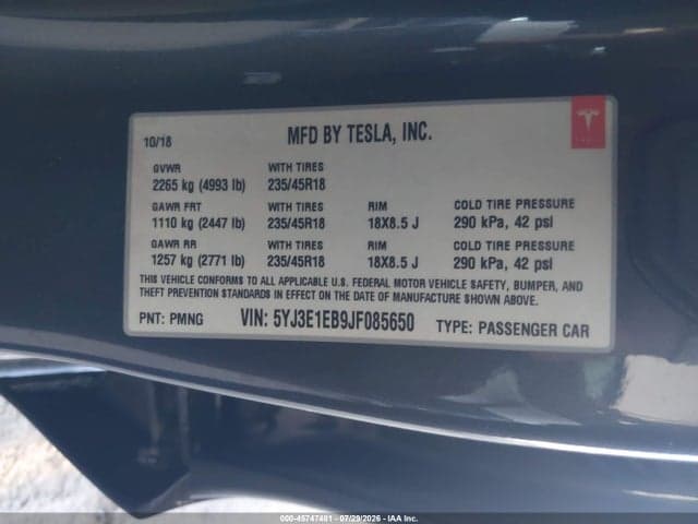 2018 TESLA MODEL 3 LONG RANGE/PERFORMANCE 9