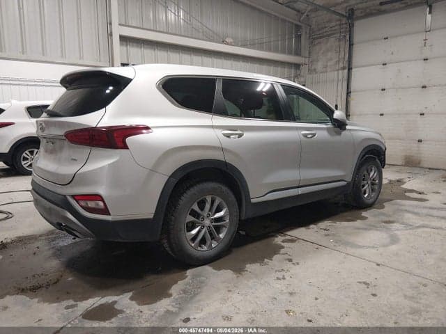 2019 HYUNDAI SANTA FE SE 4