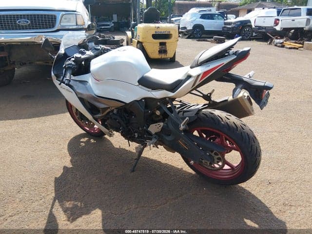 2025 KAWASAKI ZX636 K 4