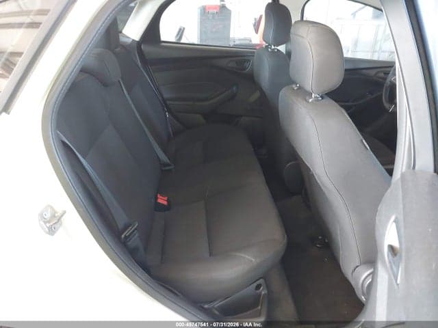 2018 FORD FOCUS S 8