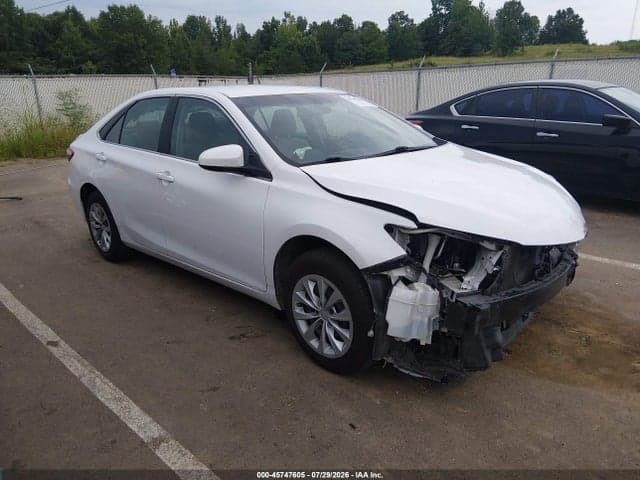 2017 TOYOTA CAMRY LE 1