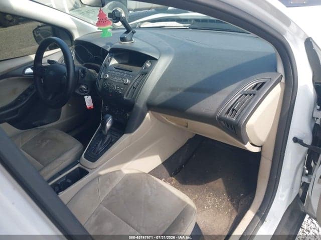 2017 FORD FOCUS SE 5