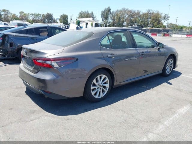 2023 TOYOTA CAMRY LE 4