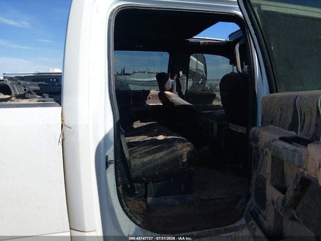 2022 FORD F-350 PLATINUM 8