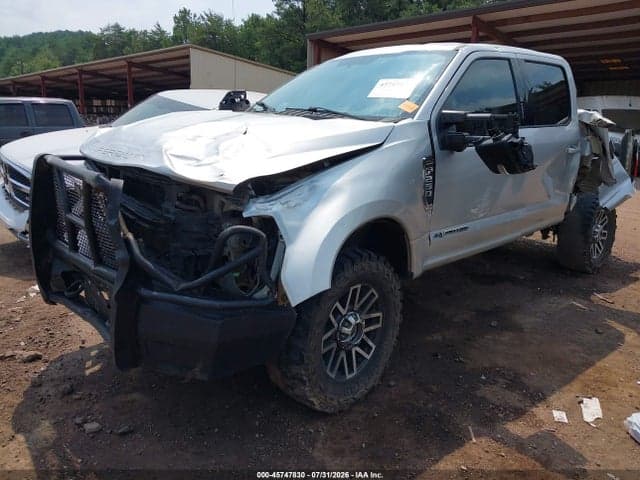 2019 FORD F-250 LARIAT 2