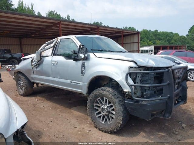 2019 FORD F-250 LARIAT 14