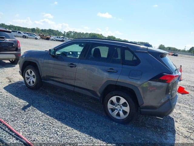 2021 TOYOTA RAV4 LE 3